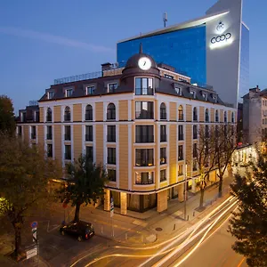 Coop, Hotel Sofia