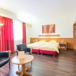 Logis Acacia Hotel
