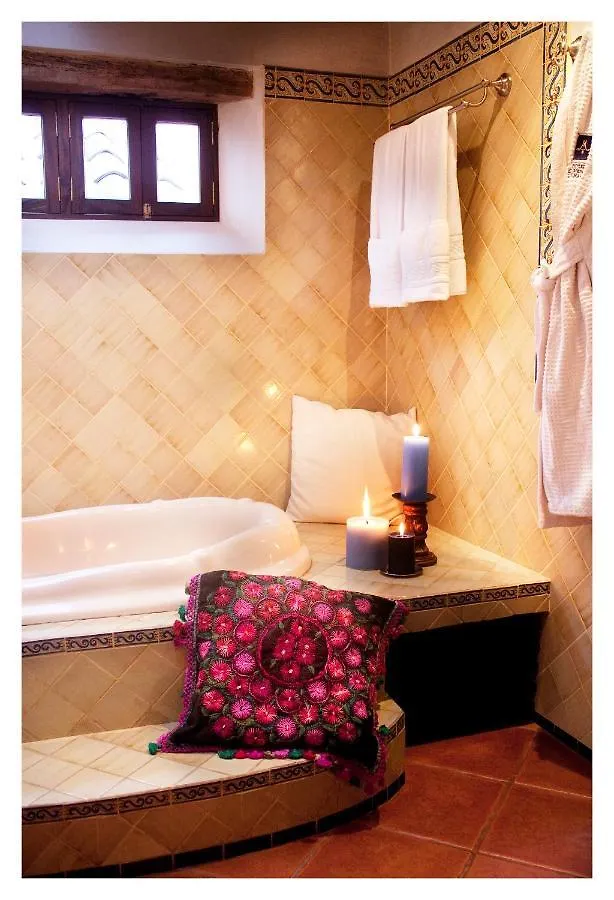 Meson De Maria Hotel Antigua